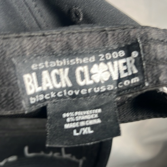 Black Clover Embroidered Cap - Picture 6 of 6